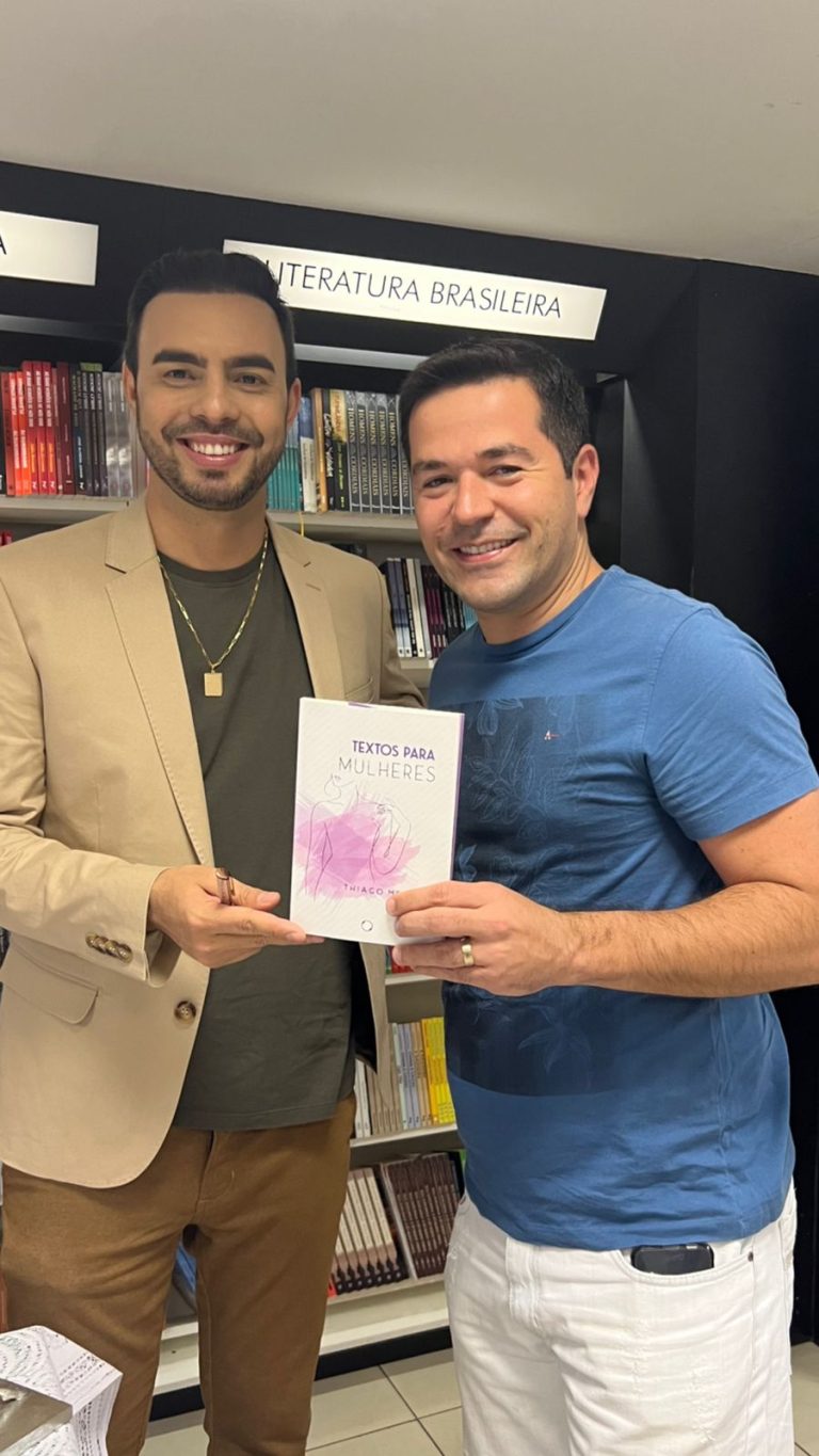 Com cinco horas de fila e a presença de várias personalidades, Thiago Mendes protagoniza maior evento de todos os tempos da Leitura, em Goiânia