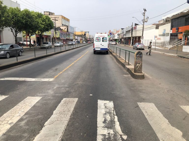 Criança é atropelada por ambulância em Goiânia