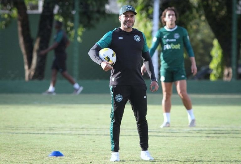 Especial: Caso não renove, qual ideia de jogo vai deixar Jair Ventura no Goiás?