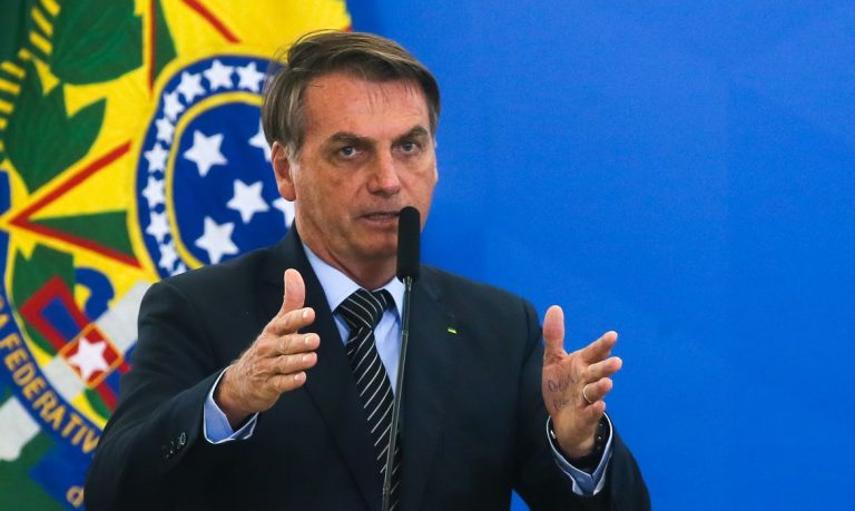 TSE dá prazo de defesa para Bolsonaro por acusações no 7 de Setembro