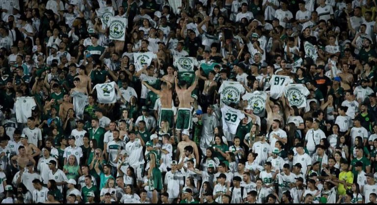 CBF acata pedido do MP goiano e Goiás x Corinthians  terá torcida única