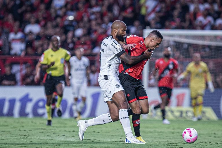 Atlético-GO bate o Ceará, vence duelo direto e fica bem próximo de sair da zona de rebaixamento