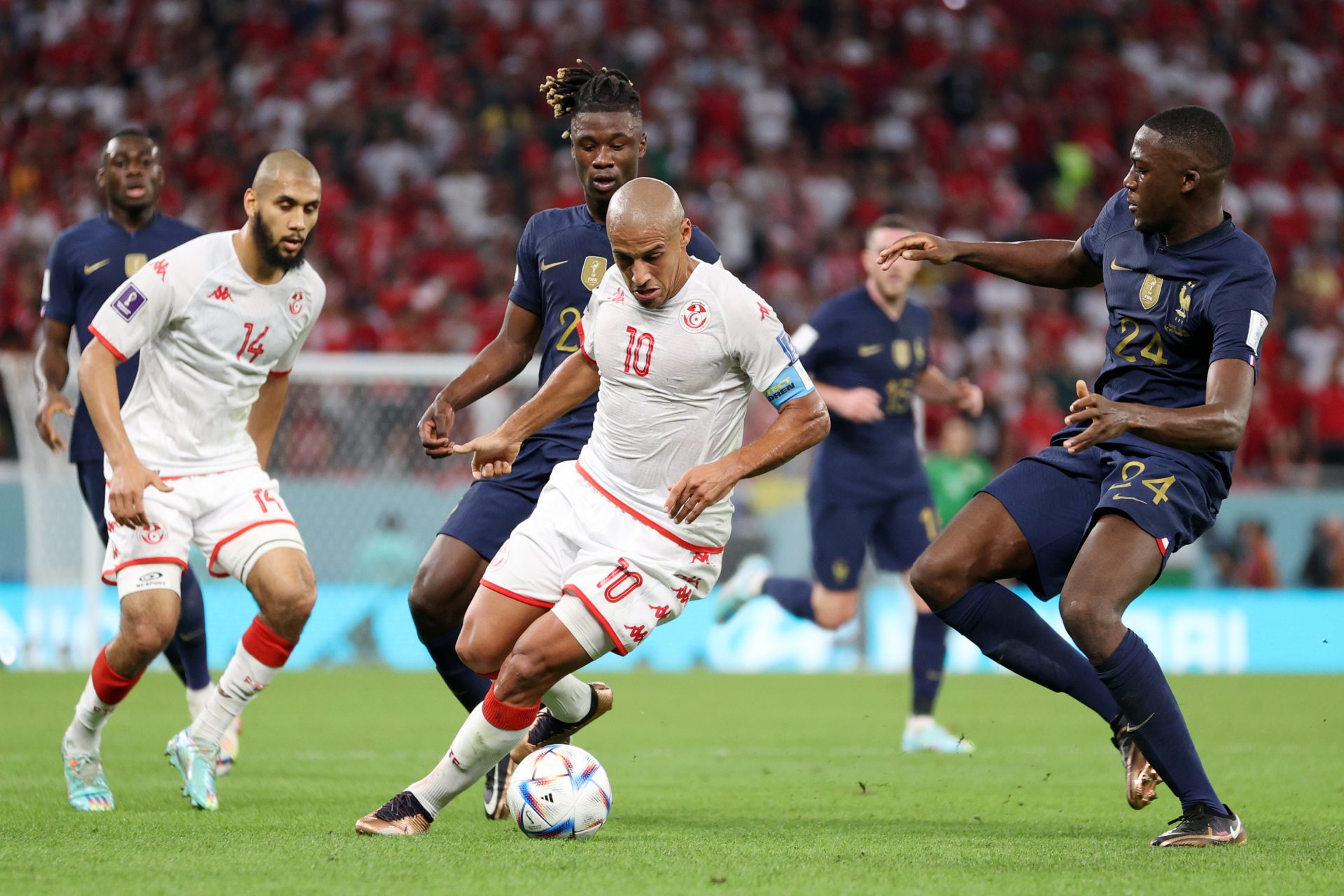 Tunísia faz história ao vencer a França, mas dá adeus à Copa do Catar ...