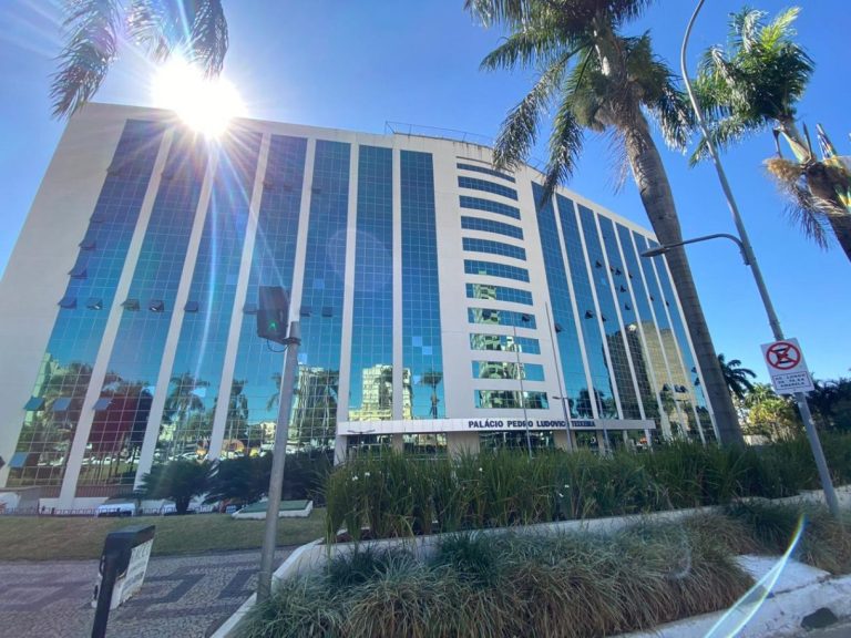 Confira os serviços estaduais que funcionarão no feriado da Proclamação da República