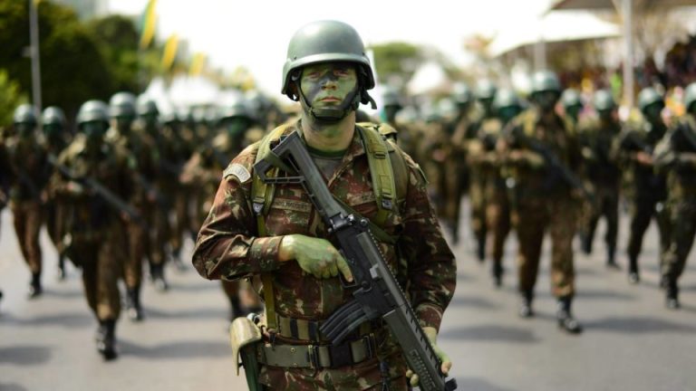Exército Lula