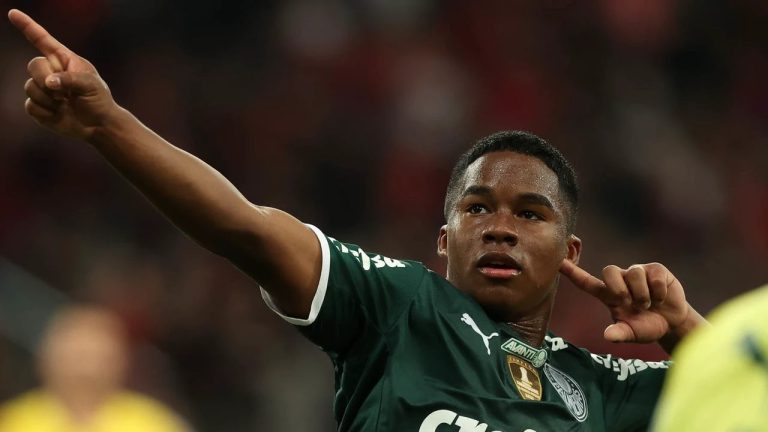 Real Madrid fecha contratação de Endrick, de 16 anos, do Palmeiras