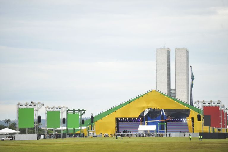 Posse Lula: PRF estima que 47 mil pessoas devem chegar a Brasília por rodovias