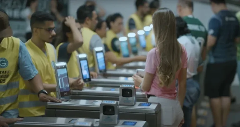 Após problemas, Goiás anuncia que buscará nova empresa para gerir o programa sócio-torcedor