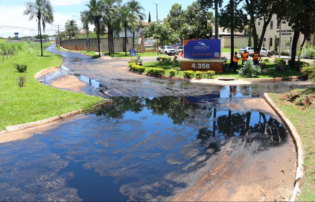 Derramamento de óleo em Goiânia
