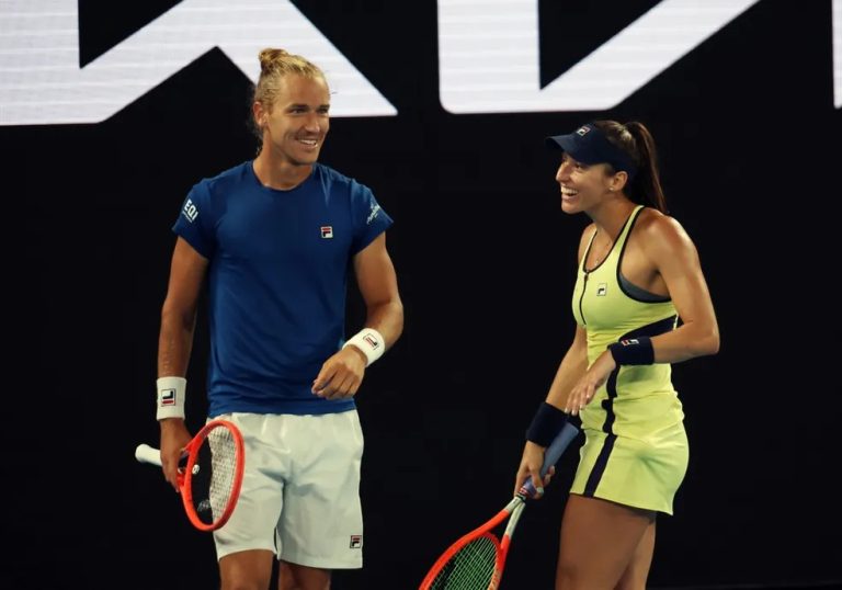 Luisa Stefani e Rafael Matos são semifinalistas do Australian Open