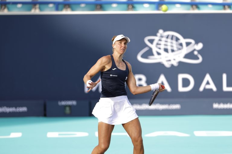 Beatriz Haddad Maia estreia com vitória no WTA 500 de Abu Dhabi