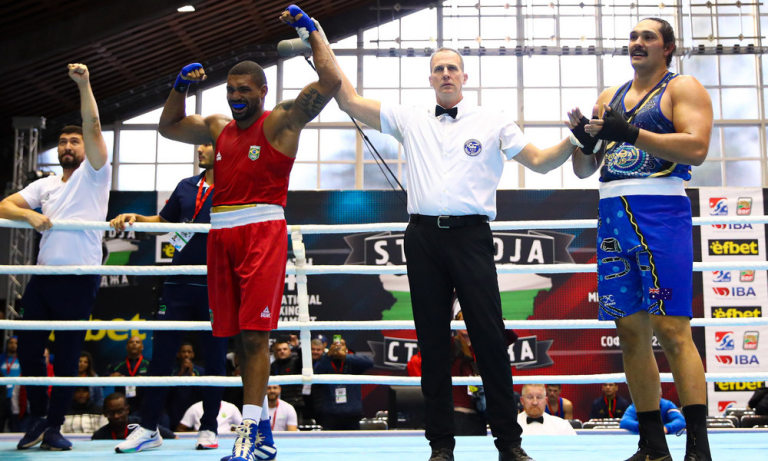Abner Teixeira e Beatriz Ferreira avançam às quartas do Strandja Tournament
