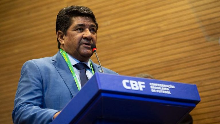 Presidente da CBF rebate críticas de dirigente do Goiás