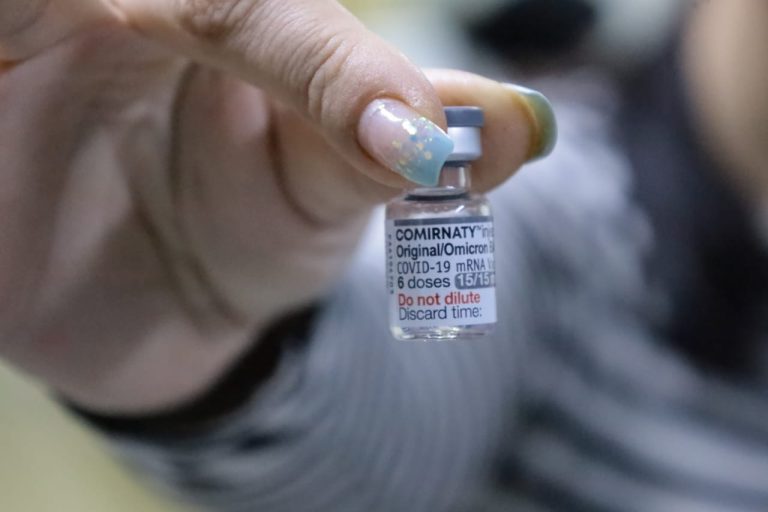 Aparecida de Goiânia inicia vacinação bivalente contra Covid-19 nesta segunda-feira (27)