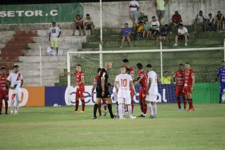 Vila Nova sofre contra o Real Noroeste, mas avança na Copa do Brasil com empate