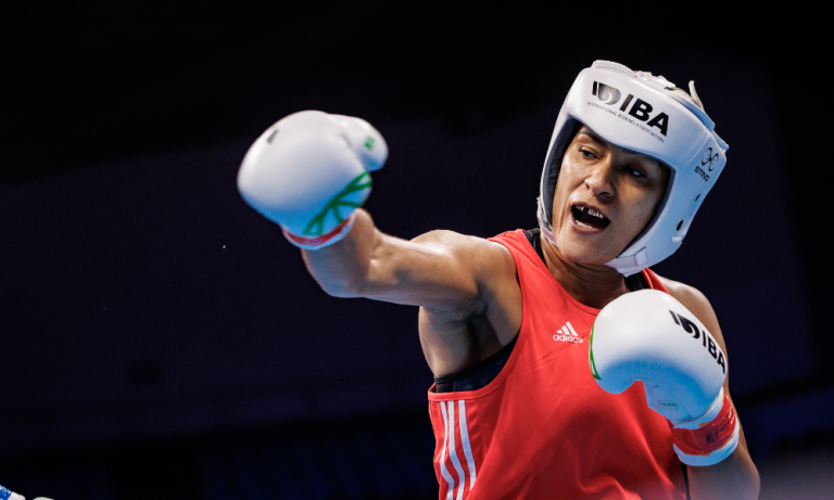 Bia Ferreira e Barbara Santos asseguram medalha no Mundial Feminino de Boxe