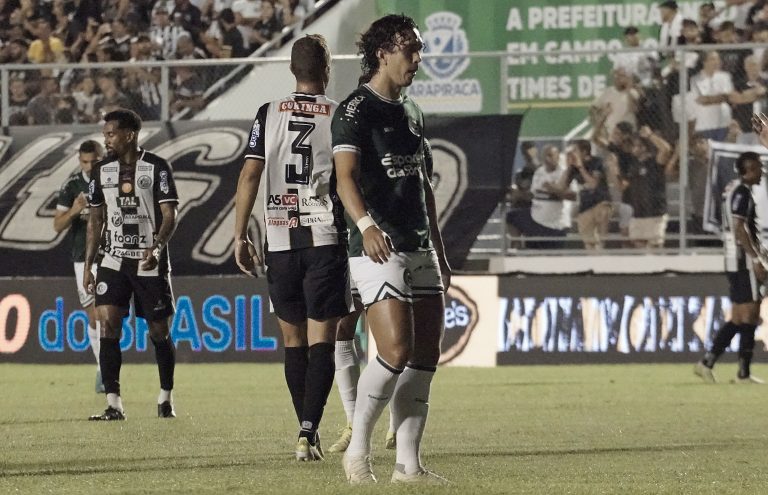 Goiás supera dificuldades, empata com o ASA e avança na Copa do Brasil