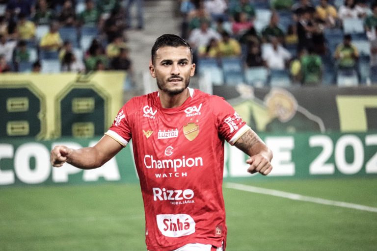 Confira o provável elenco do Vila Nova para o Campeonato Brasileiro