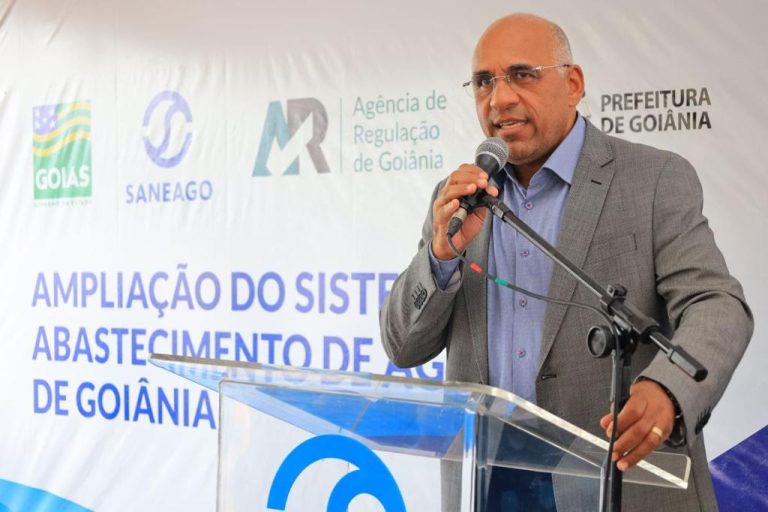 Rogério Cruz apresenta projeto de construção de unidades habitacionais