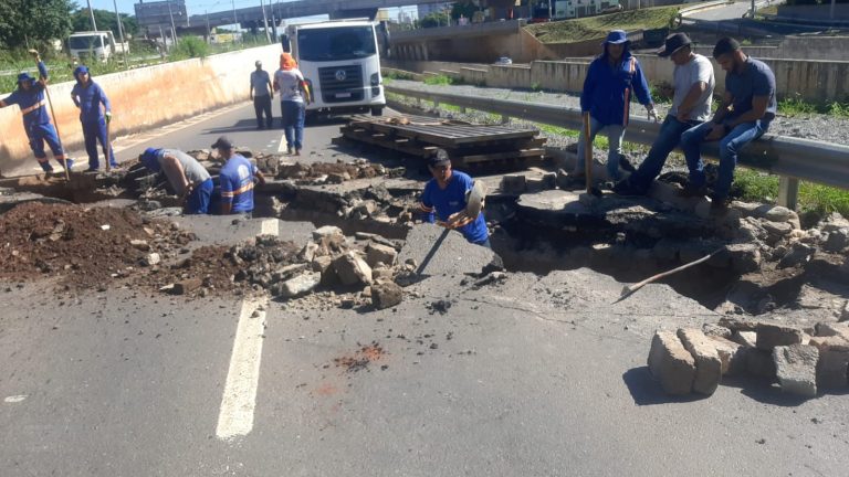 Prefeitura de Goiânia faz manutenção em trecho da Marginal Botafogo