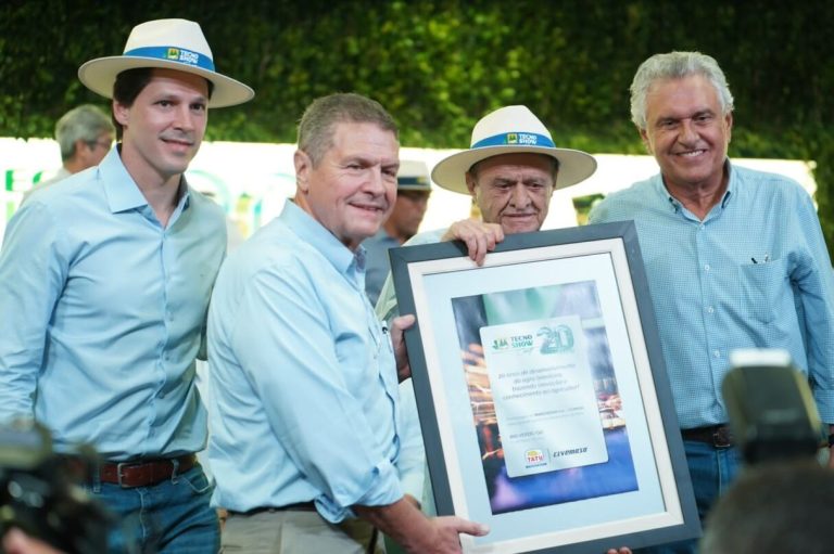 Na Tecnoshow, Caiado reforça prioridade ao agronegócio em Goiás