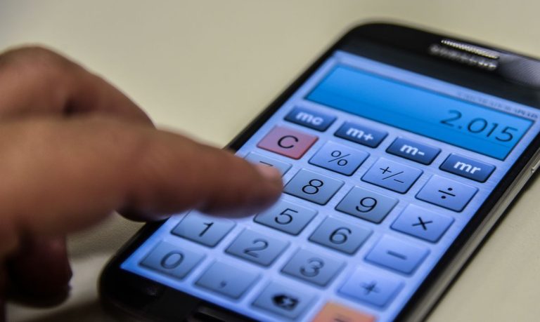 Banco Central aumenta projeção de crescimento da economia