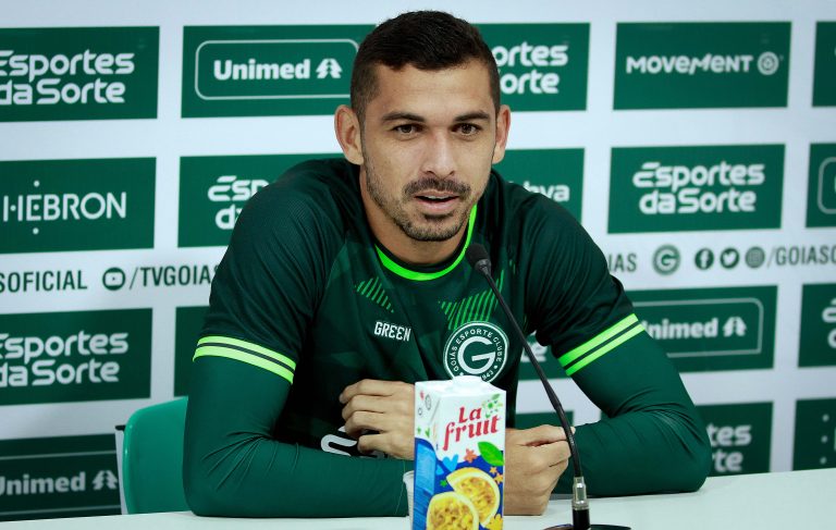 Bruno Melo comenta pedido de retorno ao Fortaleza e afirma: “estou feliz no Goiás”