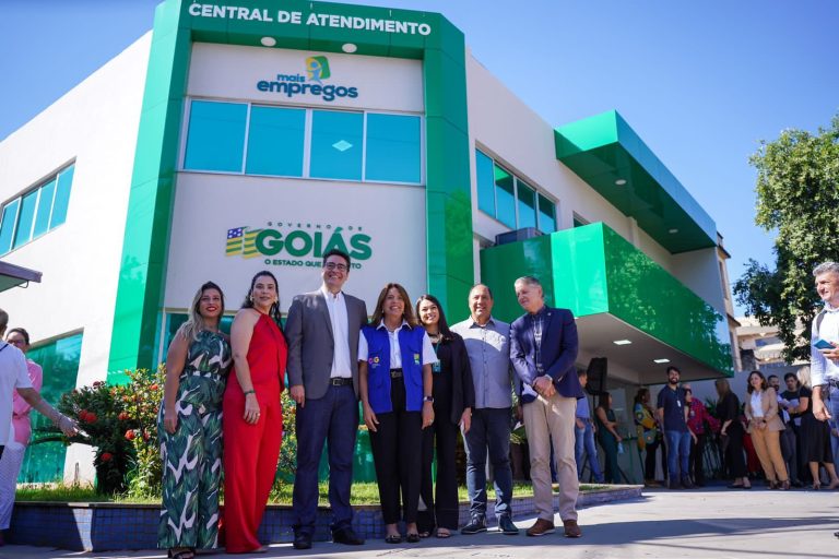Gracinha Caiado inaugura Central de Atendimento Mais Empregos, em Goiânia