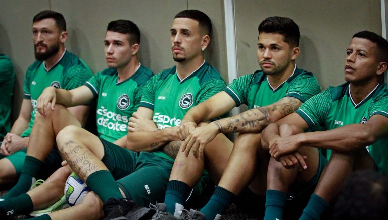Com mudanças, Goiás enfrenta o Paysandu em busca de título inédito na Copa Verde 