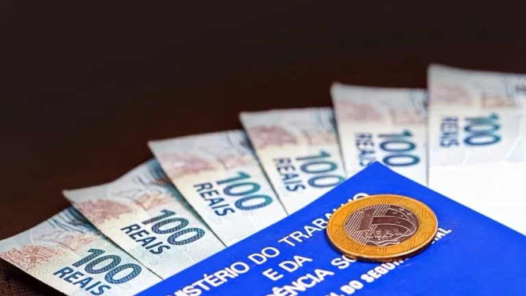 INSS no salário muda com mínimo de R$ 1.320; quanto vou pagar?