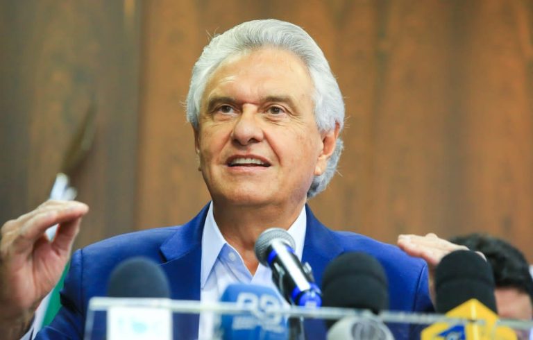 Caiado anuncia 10 novos colégios militares em Goiás