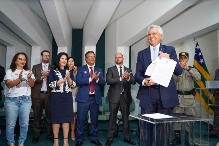 Governo inaugura estande do Protocolo Todos por Elas na Pecuária