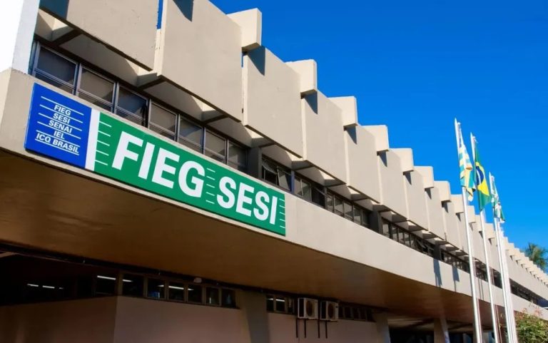 Senai e Sesi Goiás abrem vagas com salários de até R$ 4,4 mil