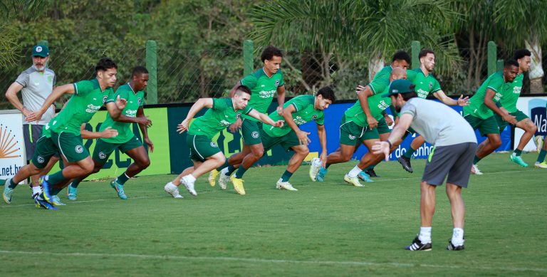 Com desfalques, Goiás visita o Vasco nesta quinta-feira (22); confira a provável escalação