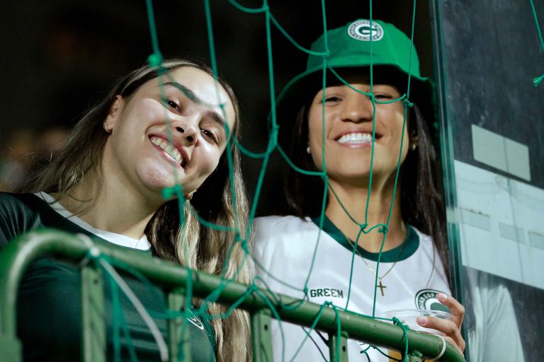 Goiás inicia venda física de ingressos para o jogo contra o Cuiabá