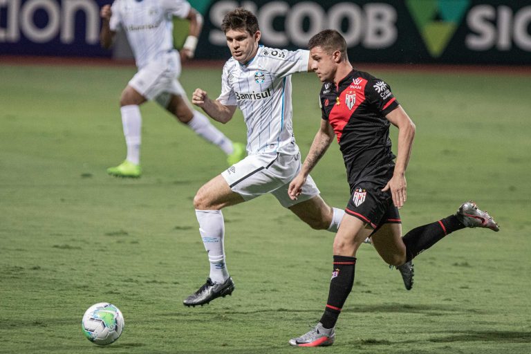 Renato Kayzer durante segunda passagem no Atlético Goianiense