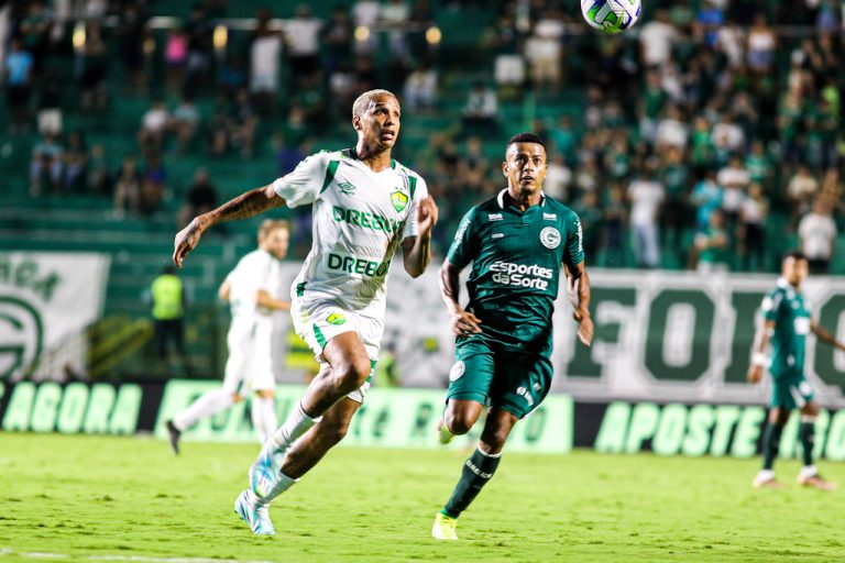 Goiás é derrotado pelo Cuiabá e segue na zona do rebaixamento do Brasileirão