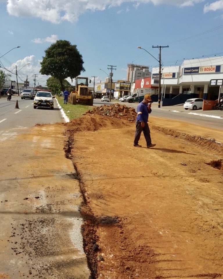 Prefeitura interdita Avenida Leste-Oeste para a construção de viaduto, a partir deste domingo (04)