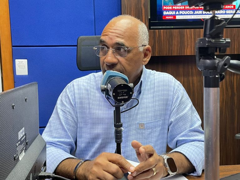À Rádio Bandeirantes, Rogério Cruz afirma que avenidas Independência, 85 e T-9 serão prioridade na recuperação asfáltica, em Goiânia