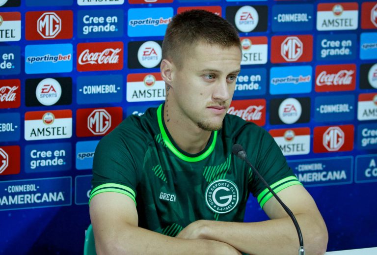 Meia do Goiás é emprestado para clube da Série B