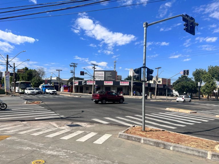 Prefeitura de Goiânia altera trânsito no corredor da Avenida T-7
