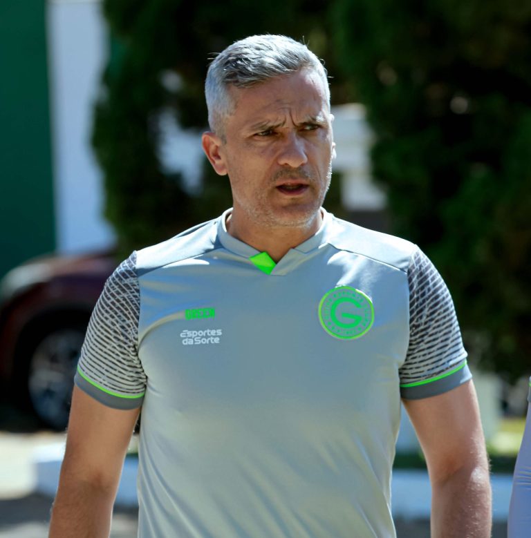 Evangelista se despede do Goiás: “capítulo marcante e inesquecível na minha carreira”