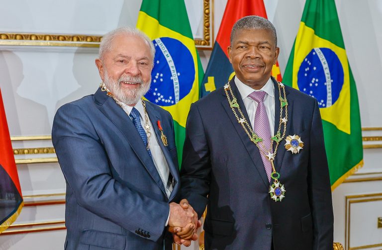 Lula anuncia que país voltará a investir na África