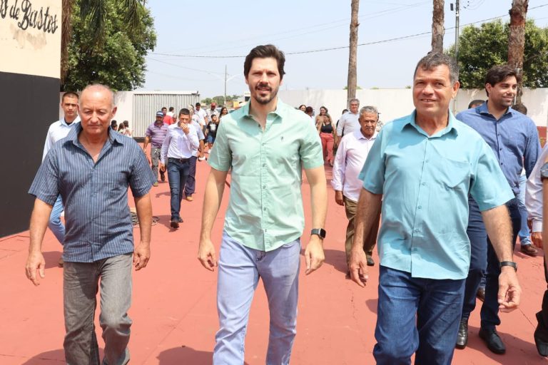Governo entrega primeira etapa das obras de recuperação da GO-471, entre Palestina e Arenópolis