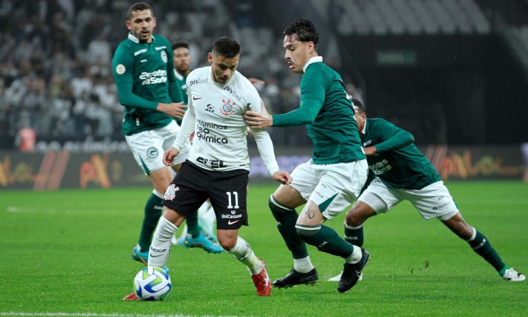 Goiás sofre empate no fim e pode voltar à zona de rebaixamento ao término da rodada