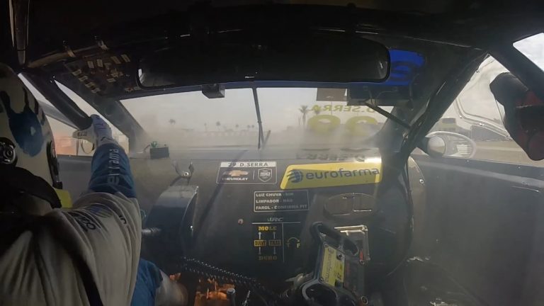 Carro de Daniel Serra, piloto da Stock Car, pega fogo durante treino em Goiânia