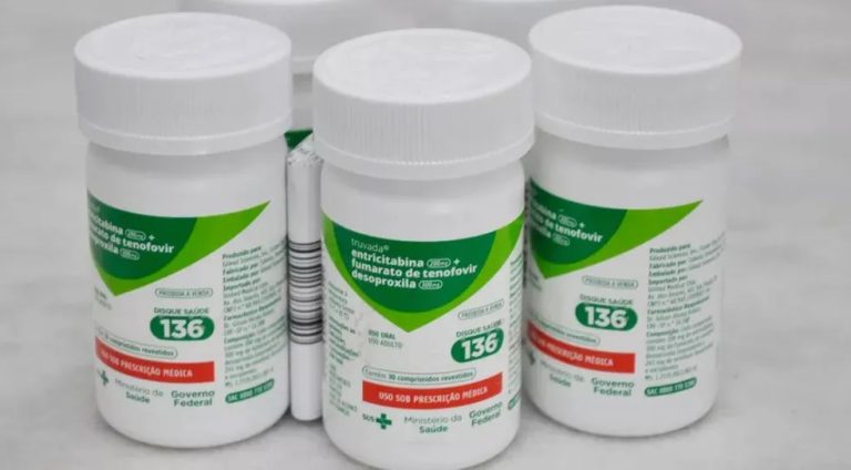 Farmácias das unidades que atendem pacientes com HIV fecham no dia 31/08