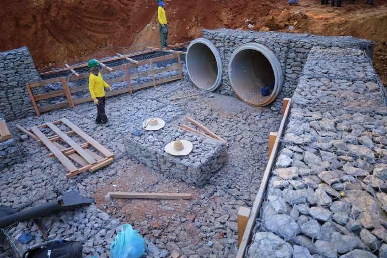 Obras da prefeitura resolvem problemas históricos de alagamento em Goiânia