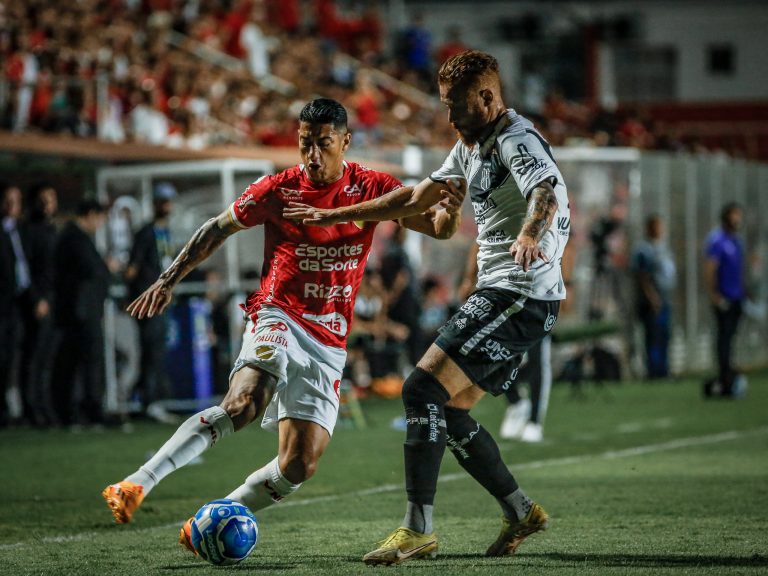 Vila Nova volta a empatar no OBA e não consegue embalar na Série B