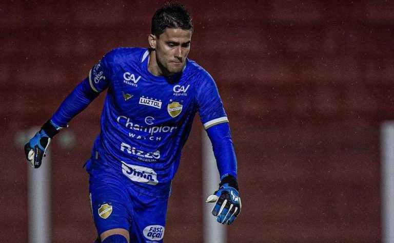 Destaque da série b, Dênis Júnior deve ter seu contrato renovado pelo Bahia para 2024